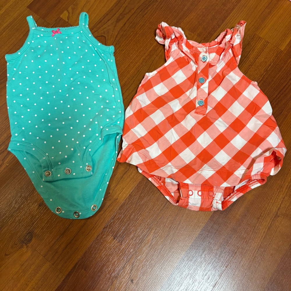 Carter's 2 sleeveless 3 month Baby Onesie